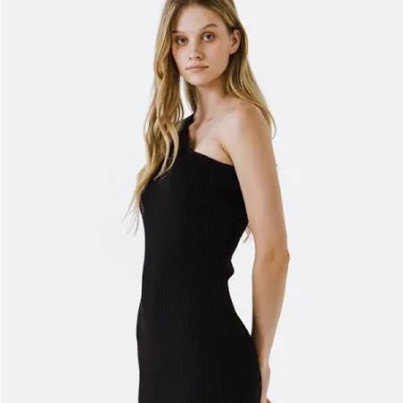 Black One Shouldered Bodycon Mini Dress - Picture 5 of 11